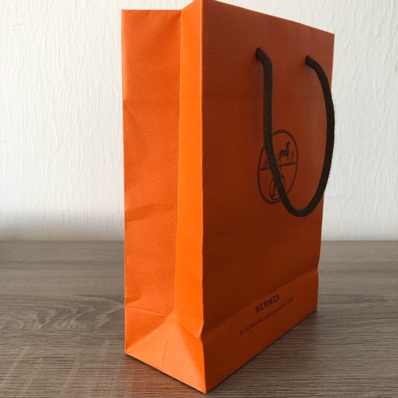 Hermes Authentic Shopping Paper Bag 6”x8.5”x2 3/4” - Picture 4 of 6
